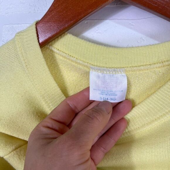 Vintage Womens Bear Sweatshirt Size Small Yellow - Picture 8 of 13